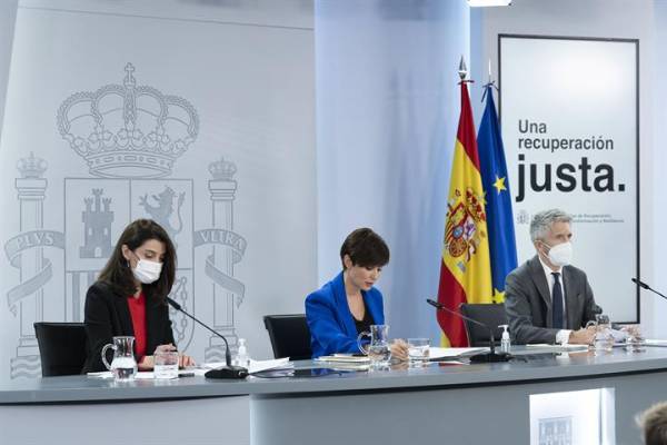 España: Ley de denuncias publicada en el Boletín...